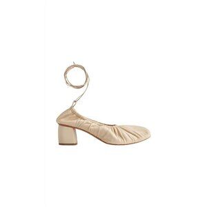 FORTE FORTE Chic Court Shoes Heels Cream Yogurt Womens Size 39 / US 8